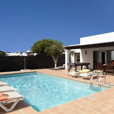 Papagayo By Villa